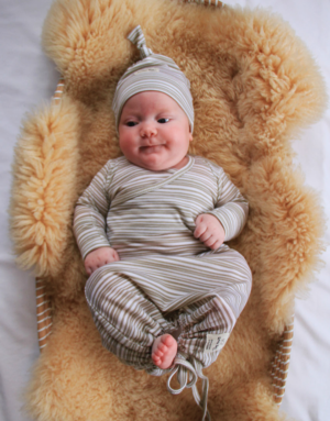 Baby merino sleep gown & hat set